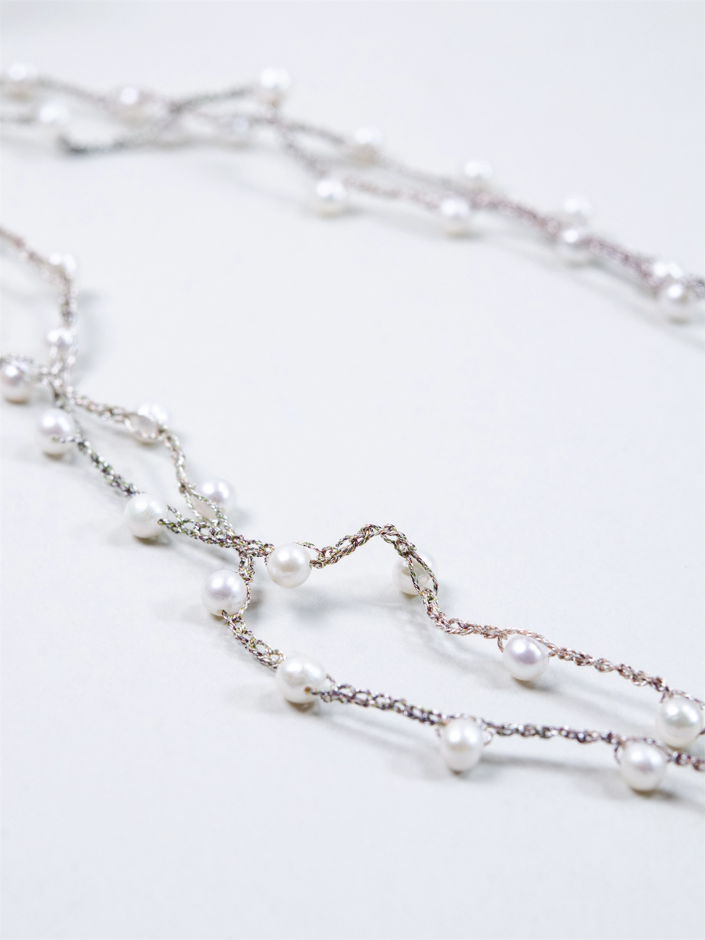 淡水パール 2連ロングネックレス - 【白雪の円舞曲】銀糸のタティングレース / 95cm