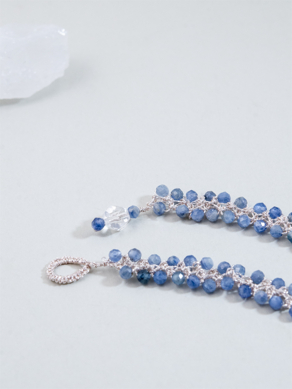 カイヤナイト クロッシェ ショートネックレス〈氷の華〉SV925 高輝度メタリックコード ／ 40cm 手仕事の梭編｜神戸アトリエ LUCINE