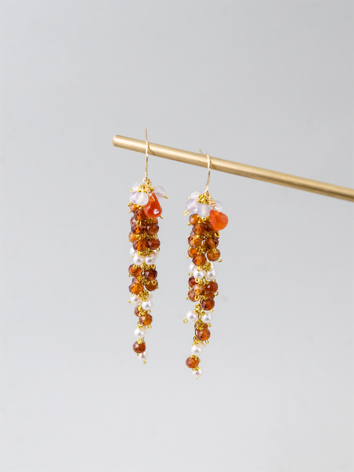 マンダリンガーネット × 淡水パール ロングピアス/イヤリング - 【太陽の果実】金具変更可