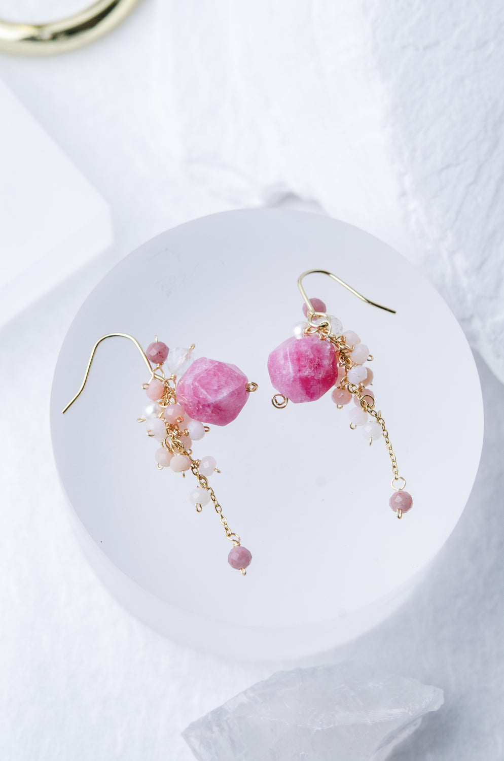 乙女心をくすぐる優しさ インカ ローズピアス