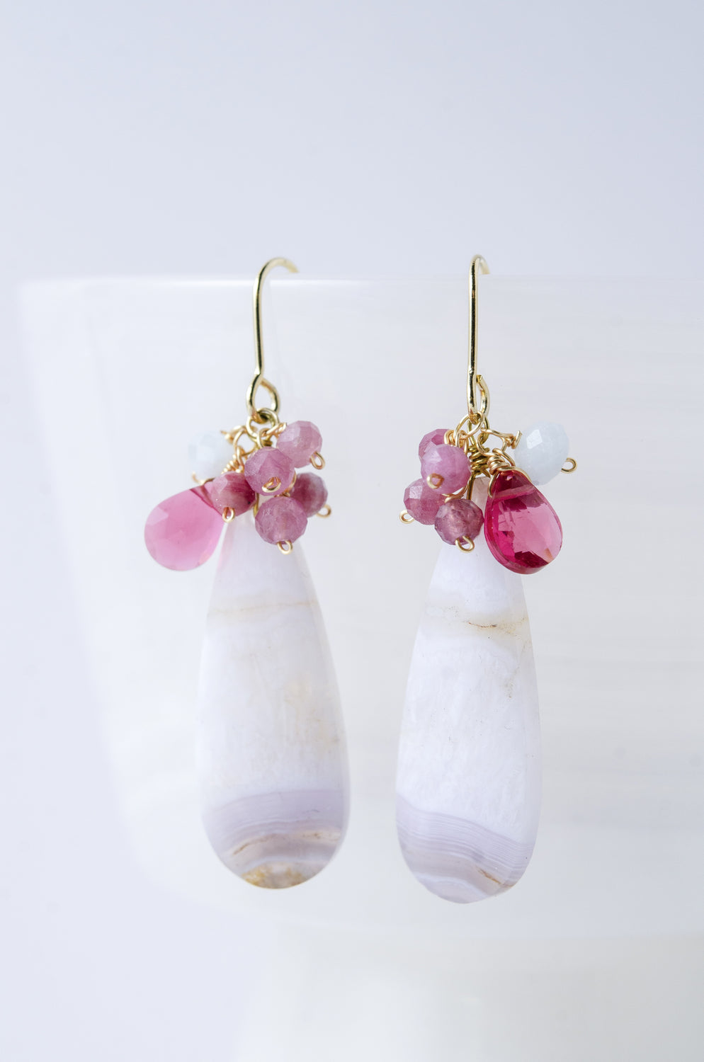 桜舞う午後の装いクォーツピンクピアス大ぶりドアクセサリー