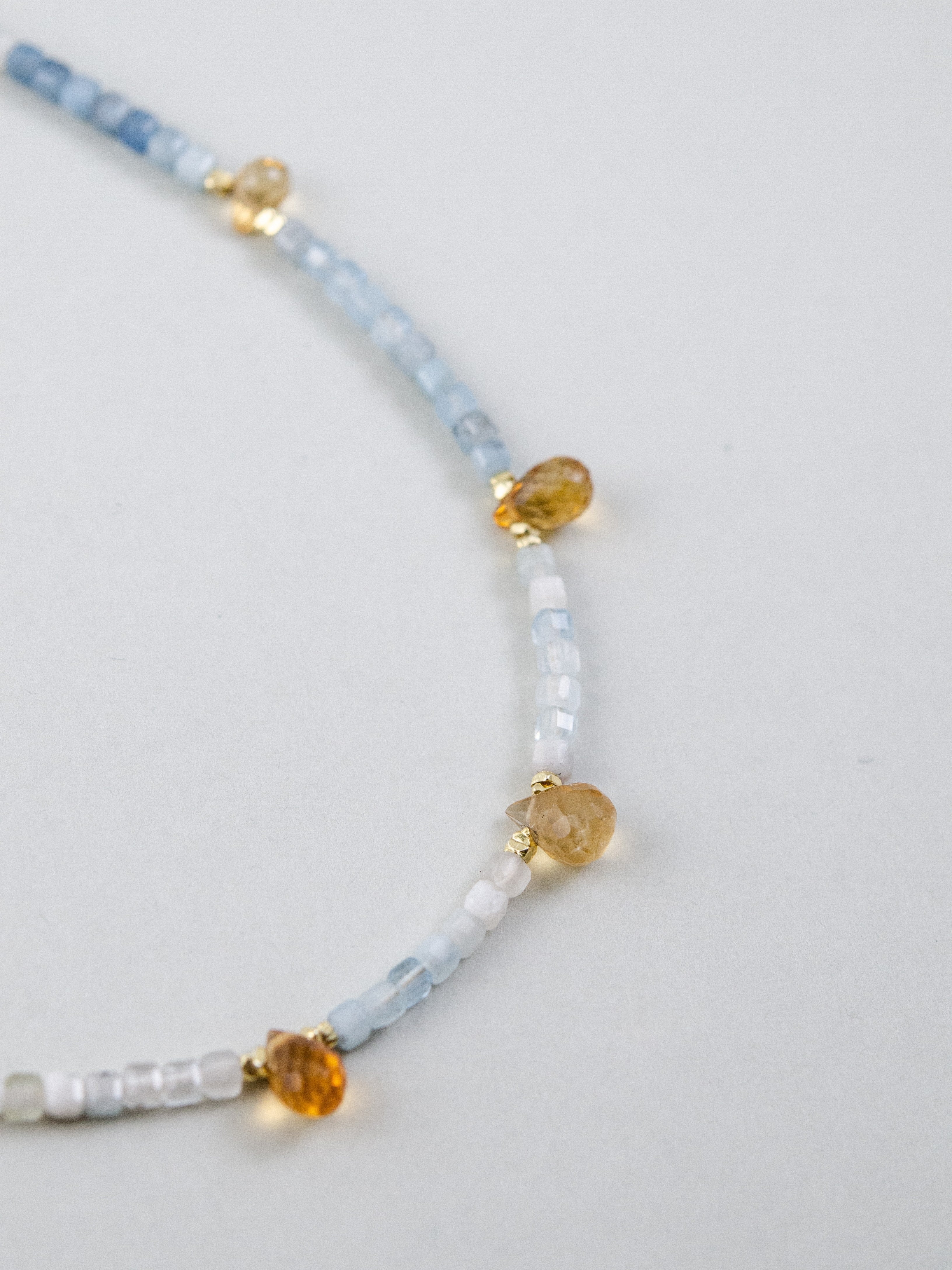 そらいろが気分をあげる天然石ネックレスハンドメイド