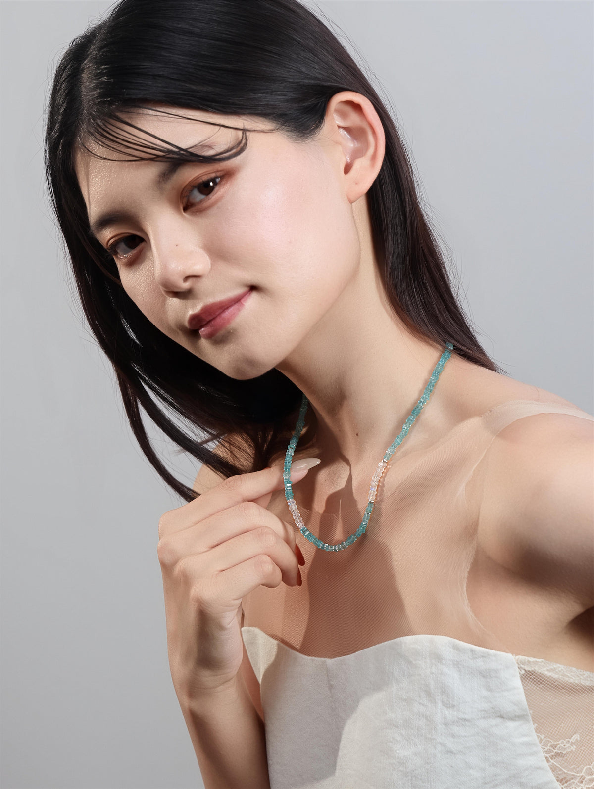 アパタイト & ムーンストーン ネックレス〈氷河の碧〉- 天然石 SV925