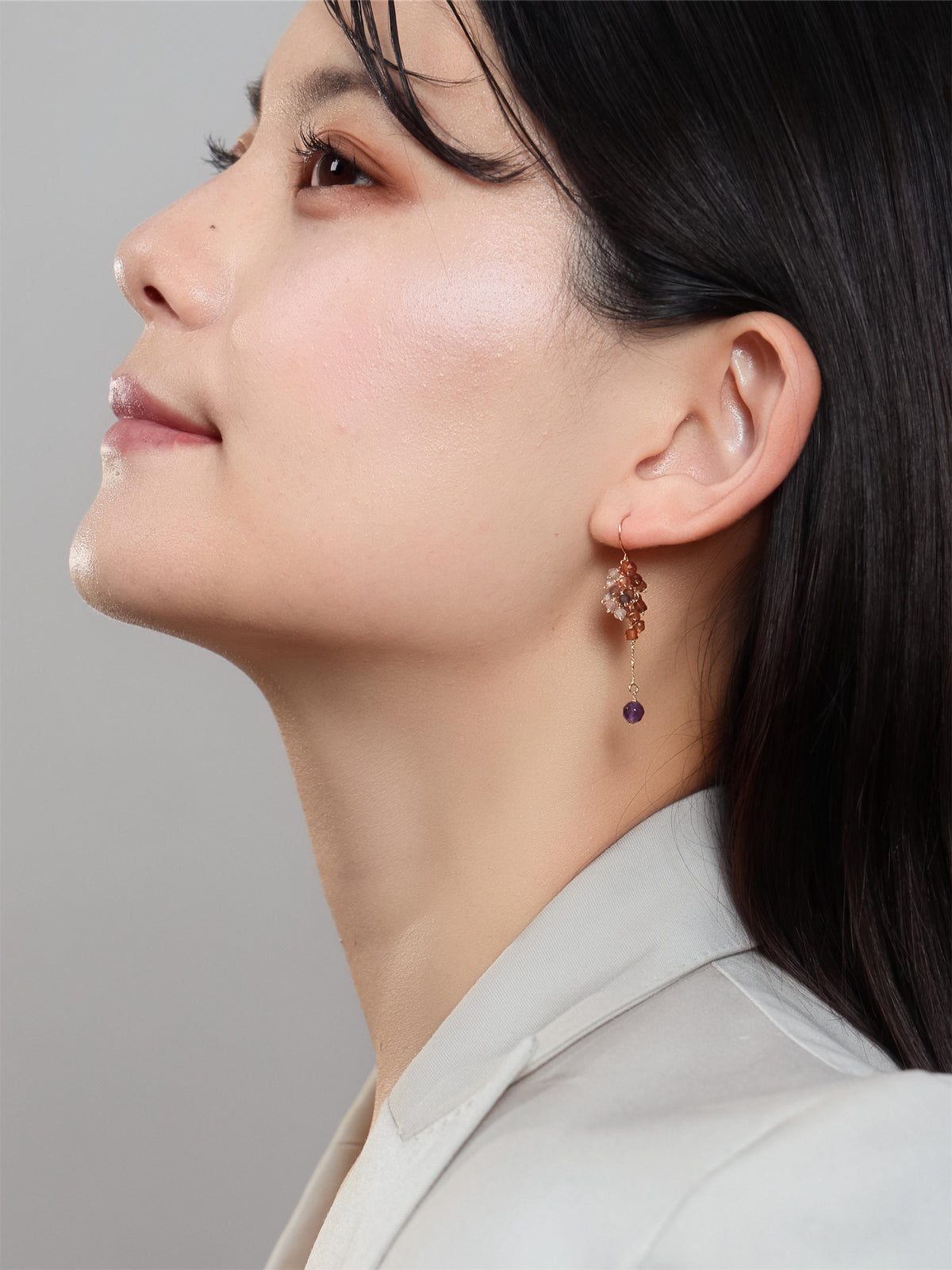アメジスト & スペサルタイト & スピネル ピアス〈魅惑の夕闇〉- 2月誕生石 / 1月誕生石 / 8月誕生石 / 金属アレルギー対応 / 14KGF
