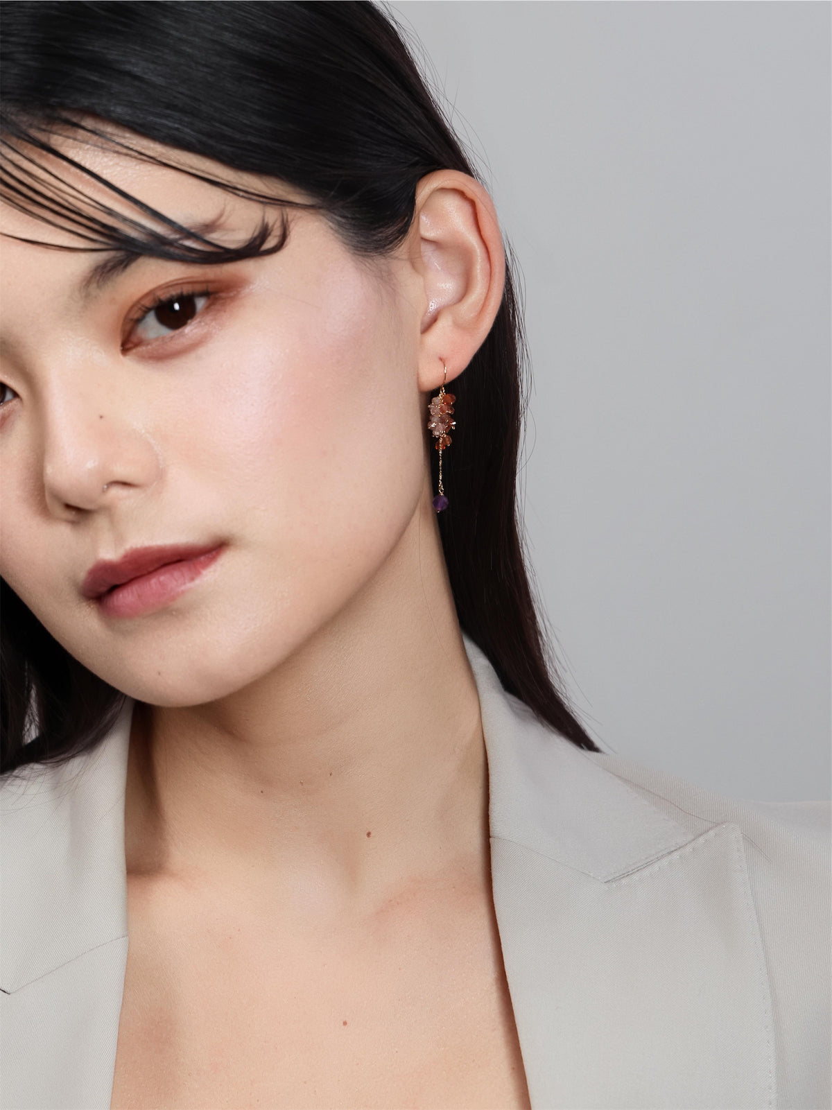アメジスト & スペサルタイト & スピネル ピアス〈魅惑の夕闇〉- 2月誕生石 / 1月誕生石 / 8月誕生石 / 金属アレルギー対応 / 14KGF