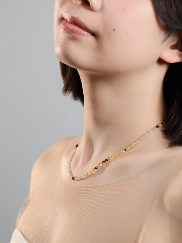 シトリン×ガーネット×水晶 ネックレス〈陽だまりから、夜の実りへ〉14KGF グラデーション ／ 11月誕生石 ユニセックス｜神戸アトリエ LUCINE