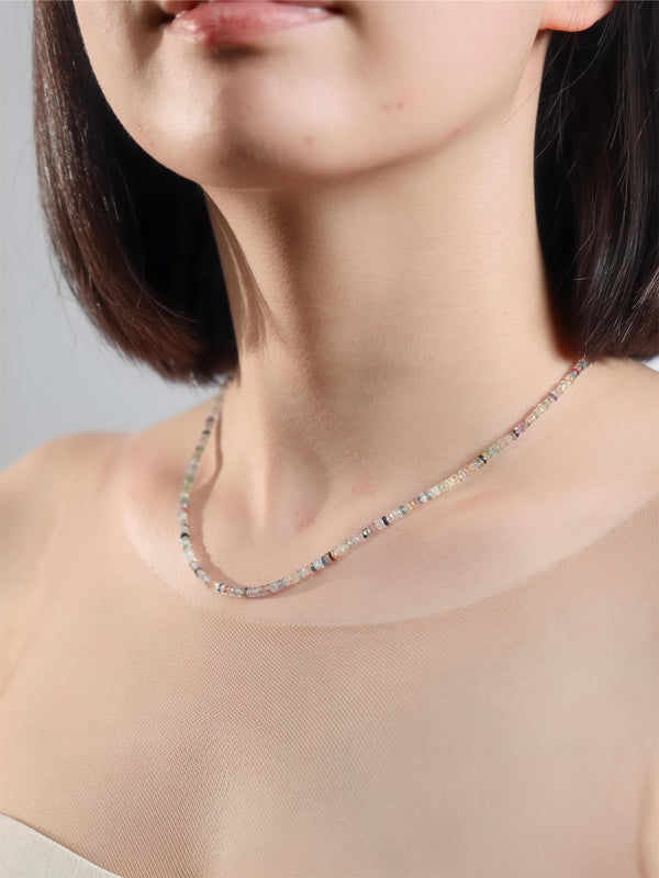 天然彩石 マルチカラーネックレス〈世界にひとつの色の連なり〉14KGF サファイア×ルビー×ツァボライト ／ 一点もの ユニセックス｜神戸アトリエ LUCINE