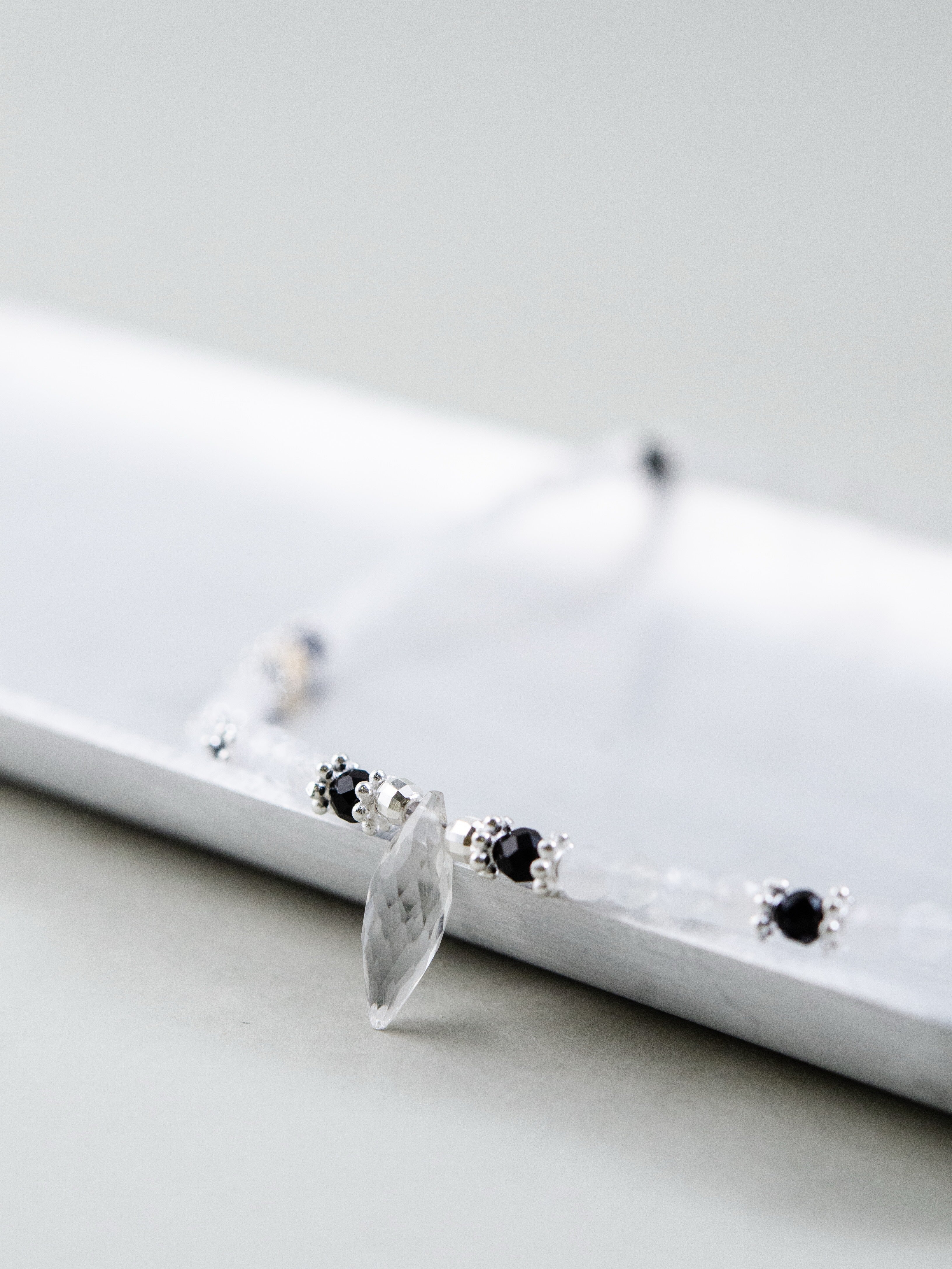 アクセサリー トレー ディスプレイ ネックレス 繊細