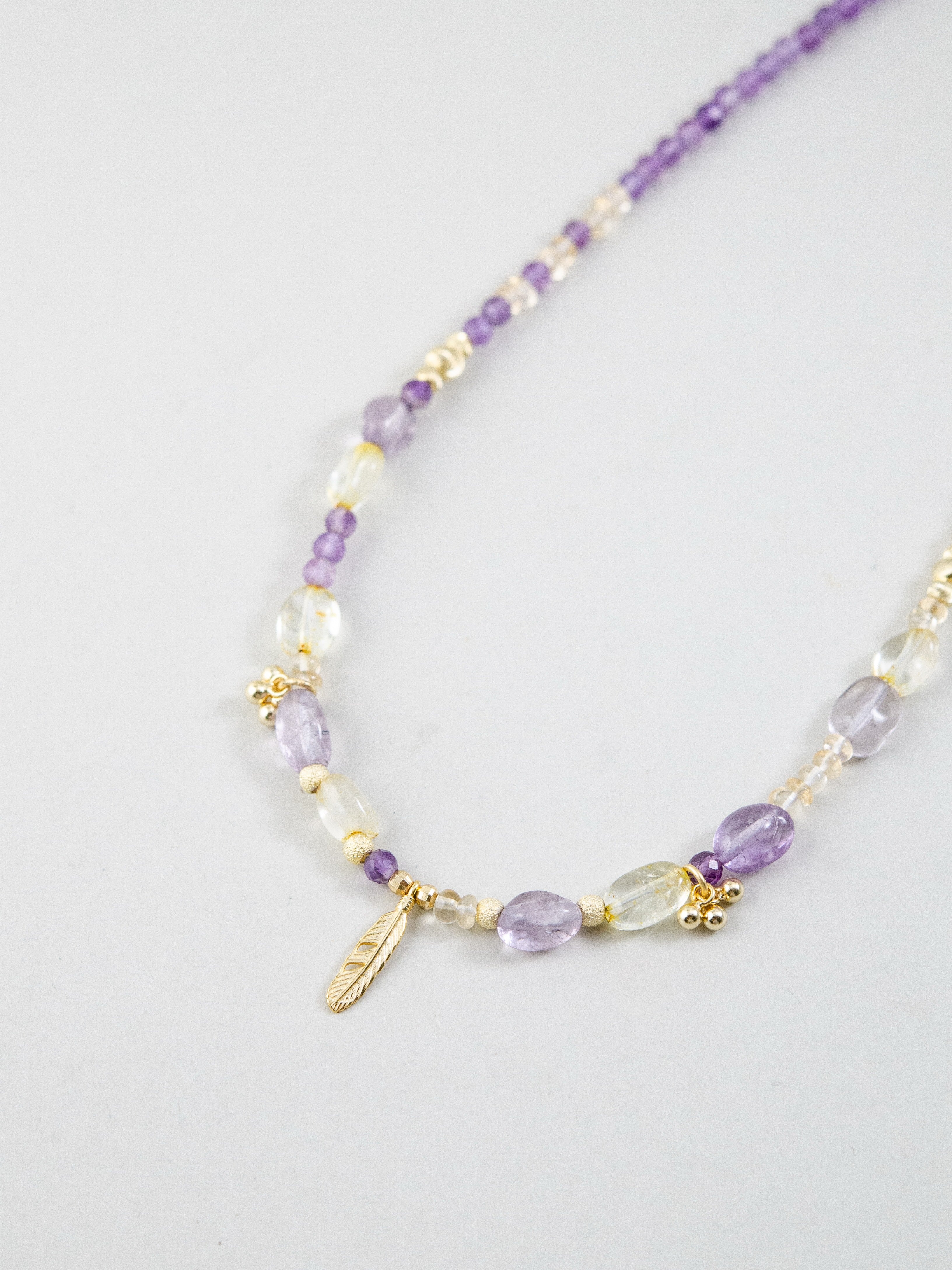 アメジストとシトリンの配置 バランスの良い配色