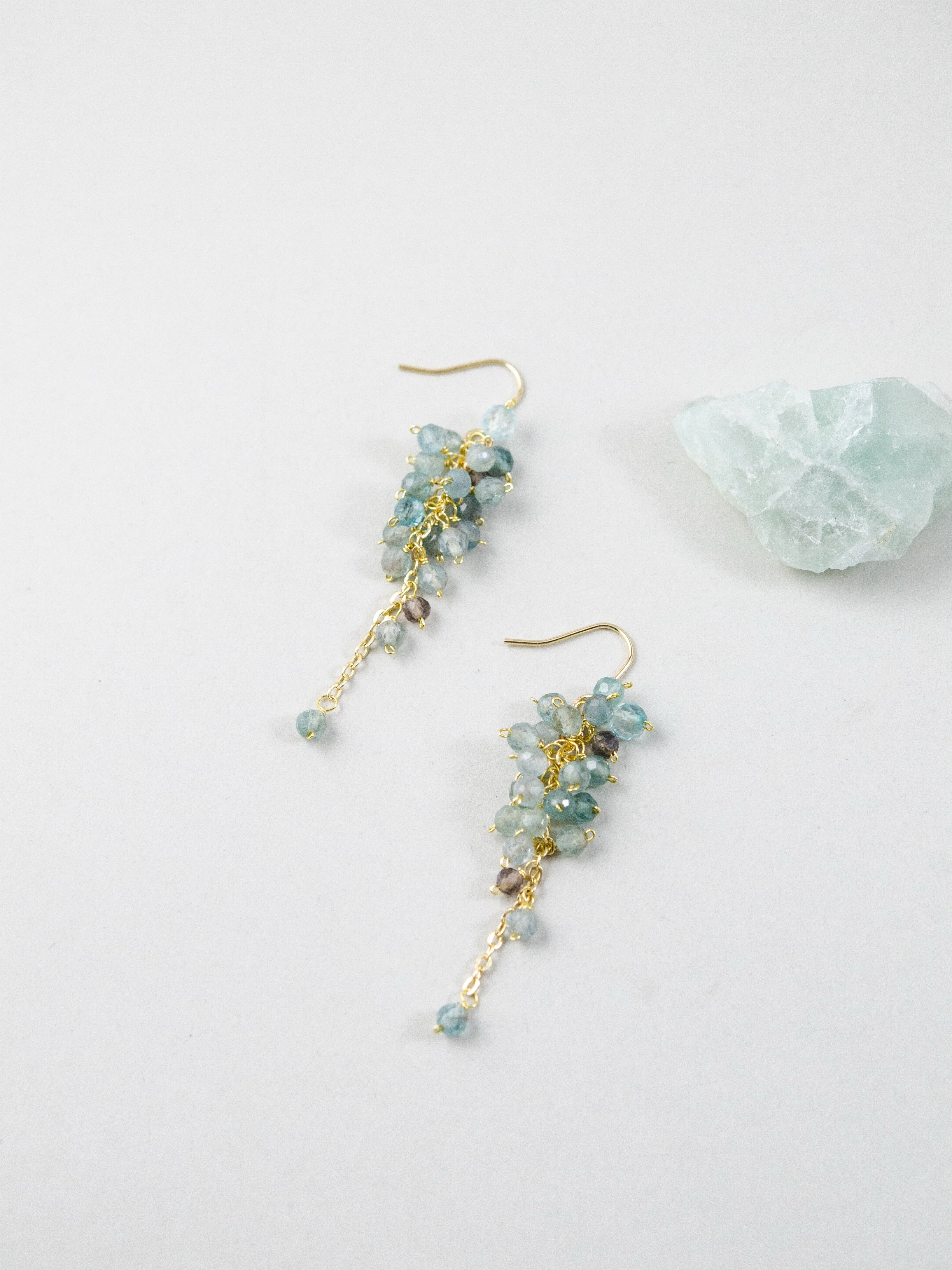 アパタイト ピアス【イヤリング変更可】 - 【碧い海の雫】透き通る