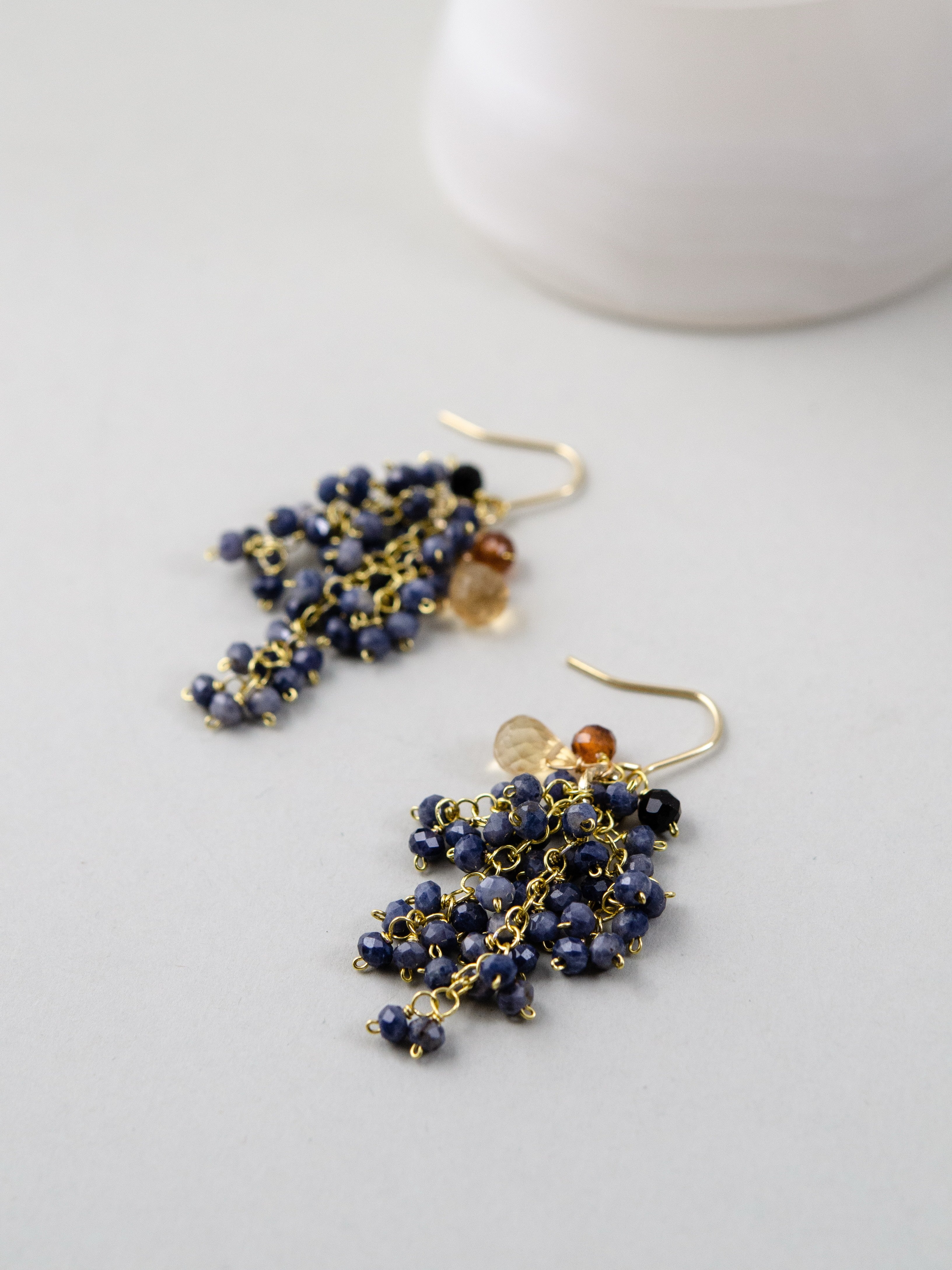 秋冬 アクセサリー 置き画 シック おしゃれ ディスプレイ