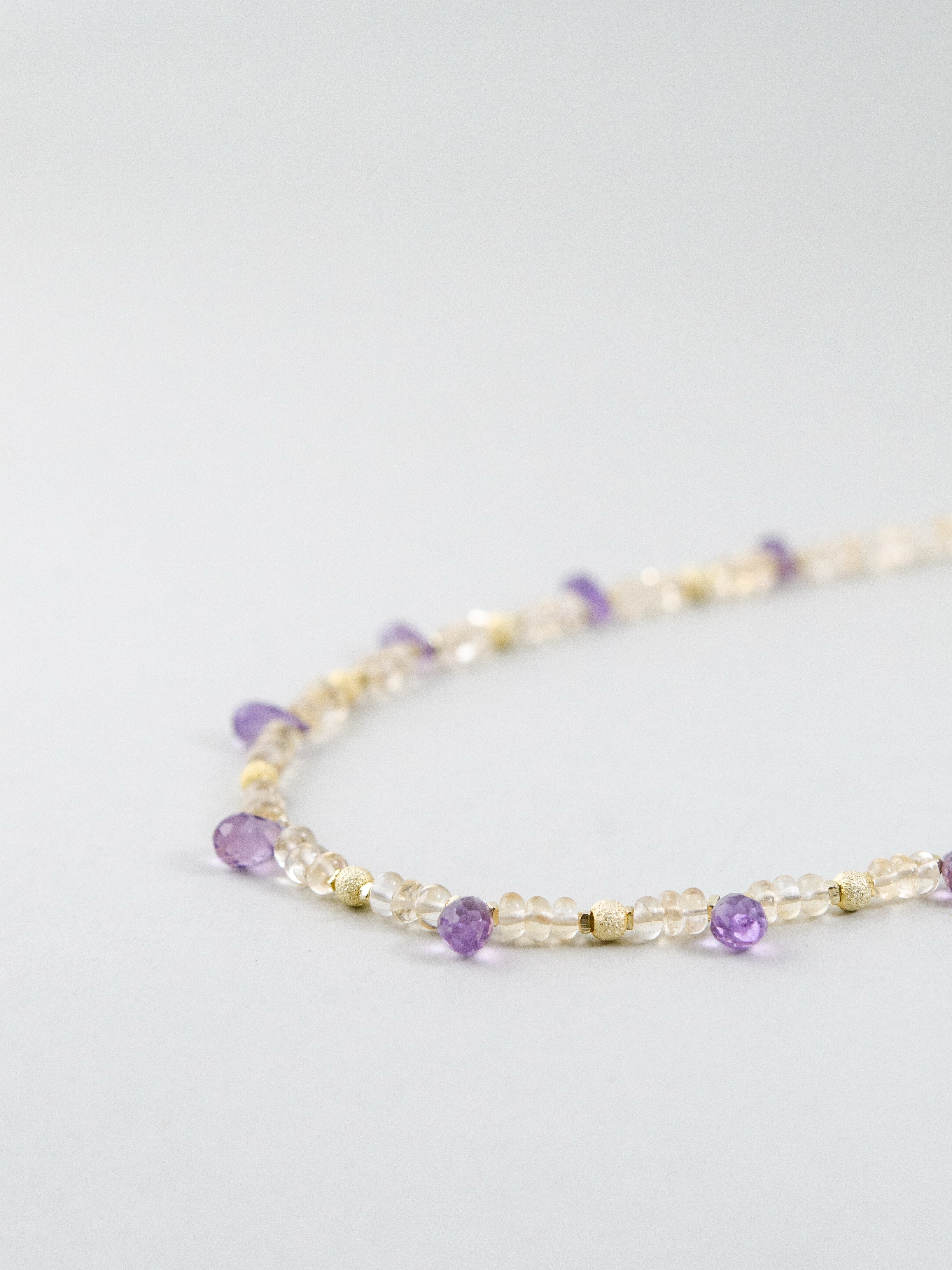 シトリン & アメジスト ネックレス - 揺れる紫の雫 / 2月・11月誕生石