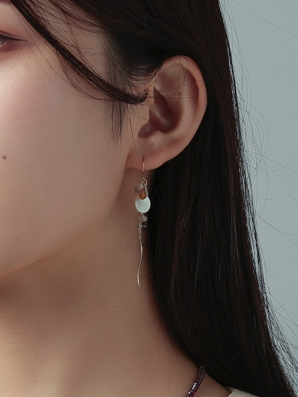 14kgf ピアス着用 耳元アップ イヤリング変更可