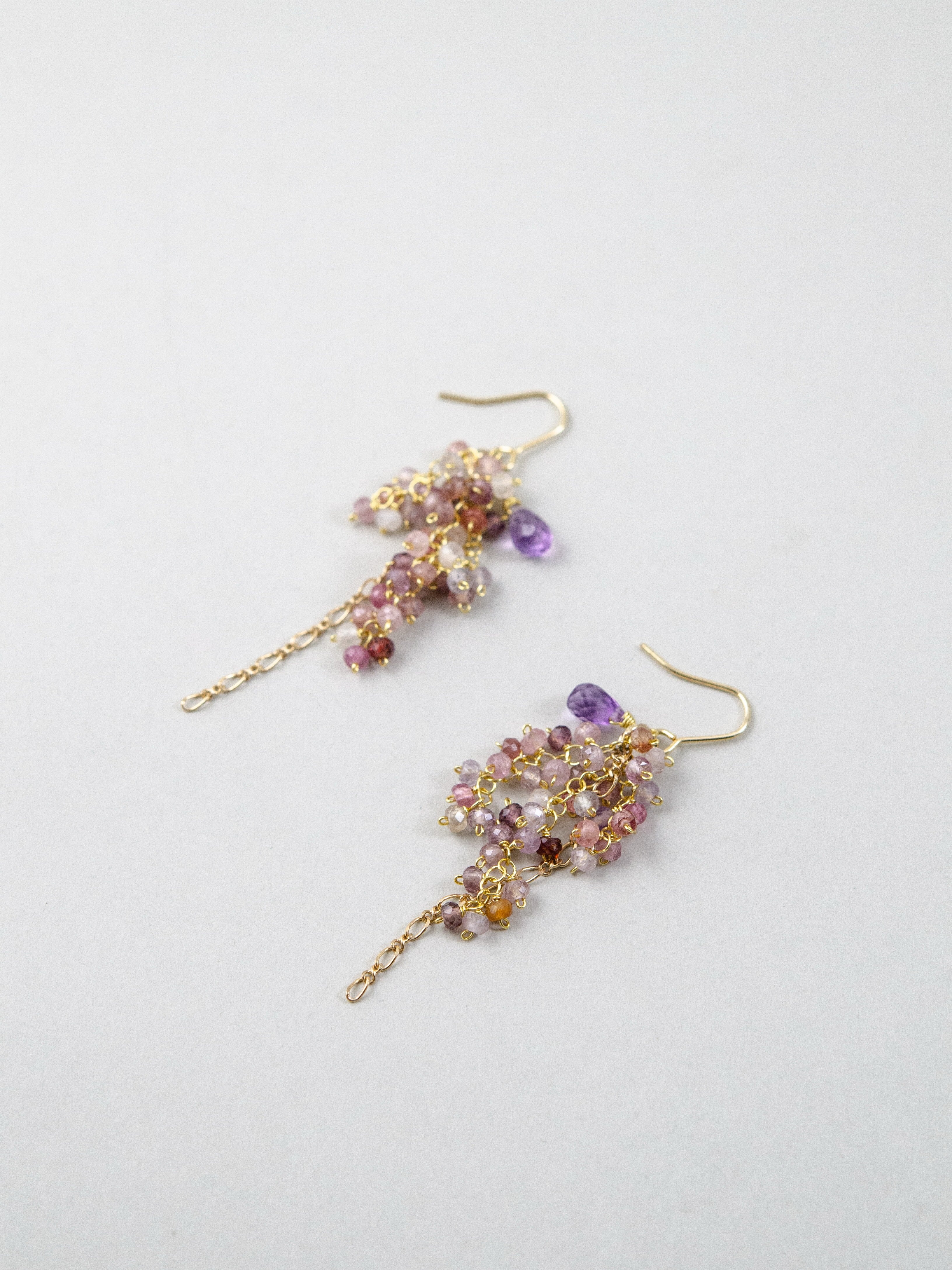 アメジスト & スピネル ロング ピアス【イヤリング可】藤の花の