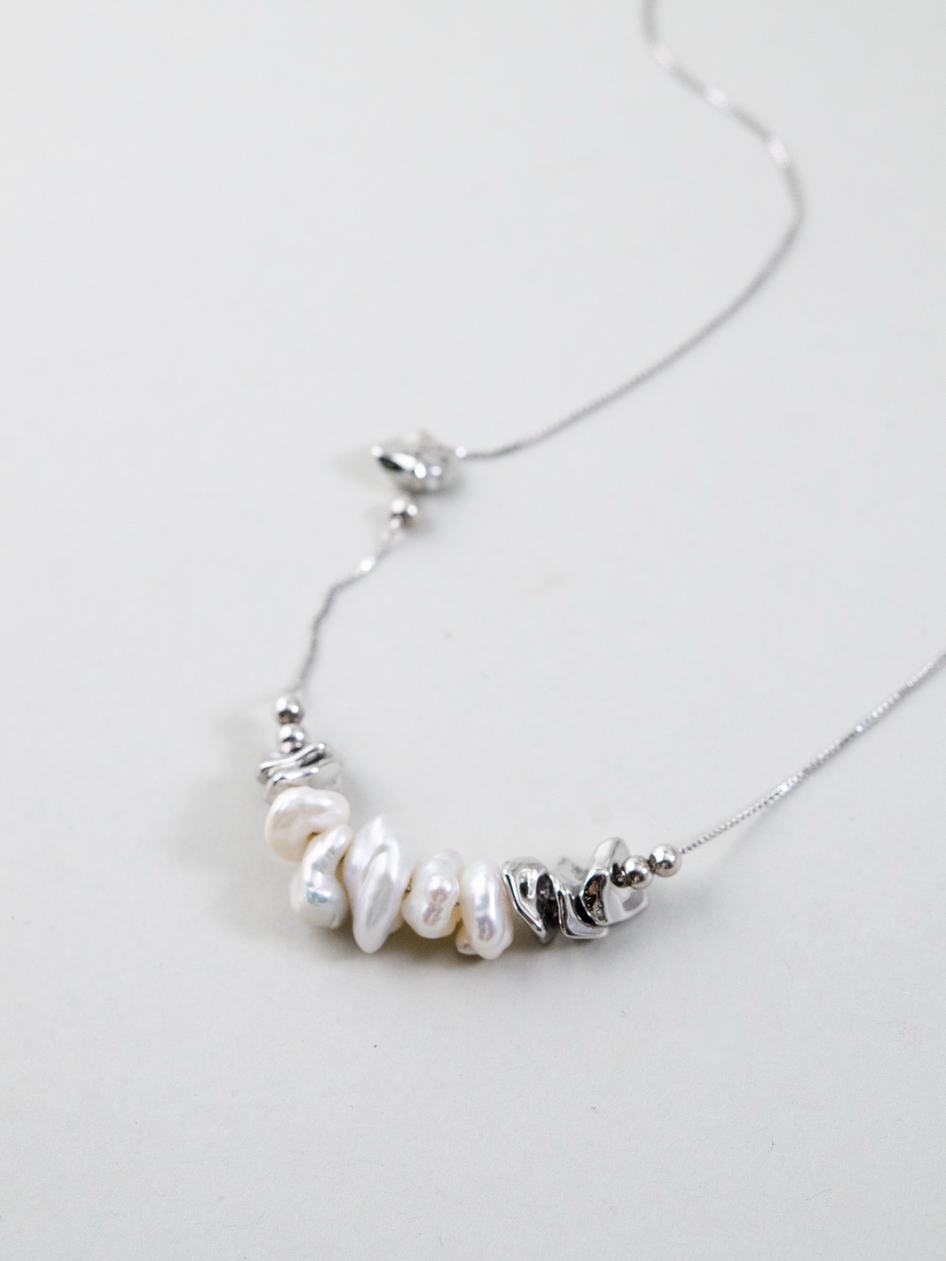 淡水バロックパール スマイル ライン ネックレス デコルテ美人 6月誕生石 SV925