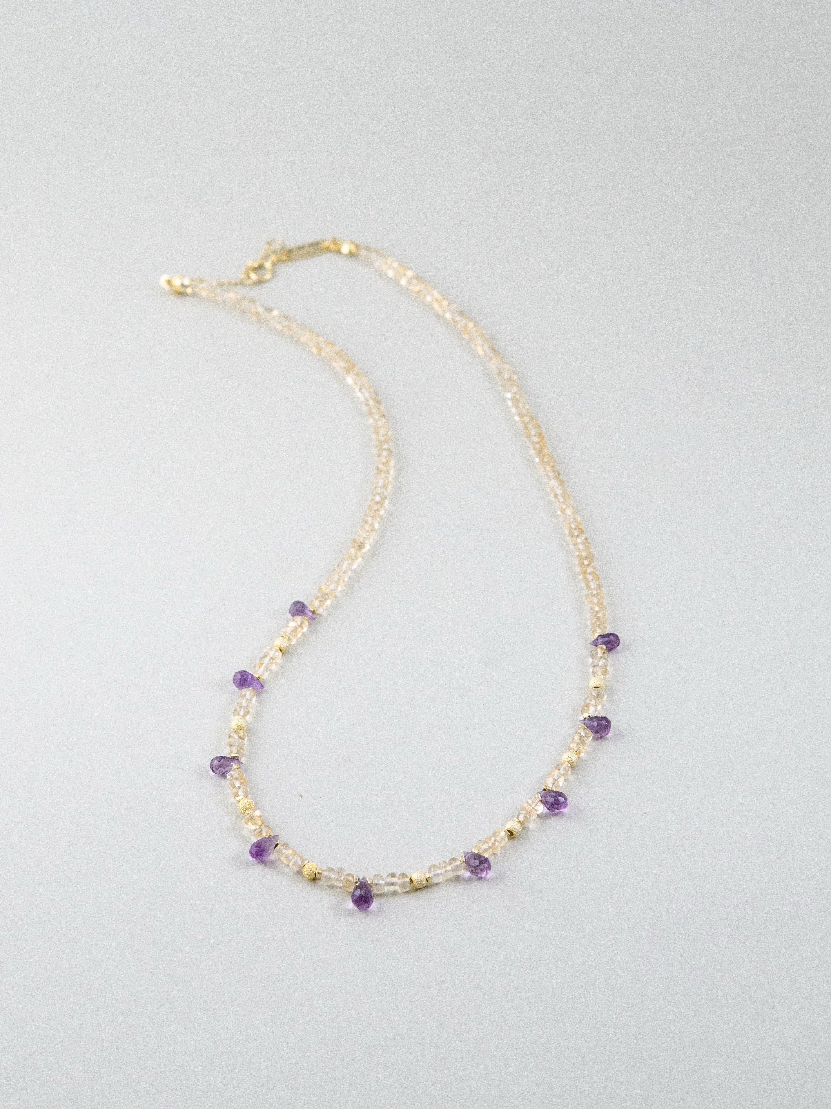 天然石 ネックレス 置き画 ループ 形状 デザイン SV925