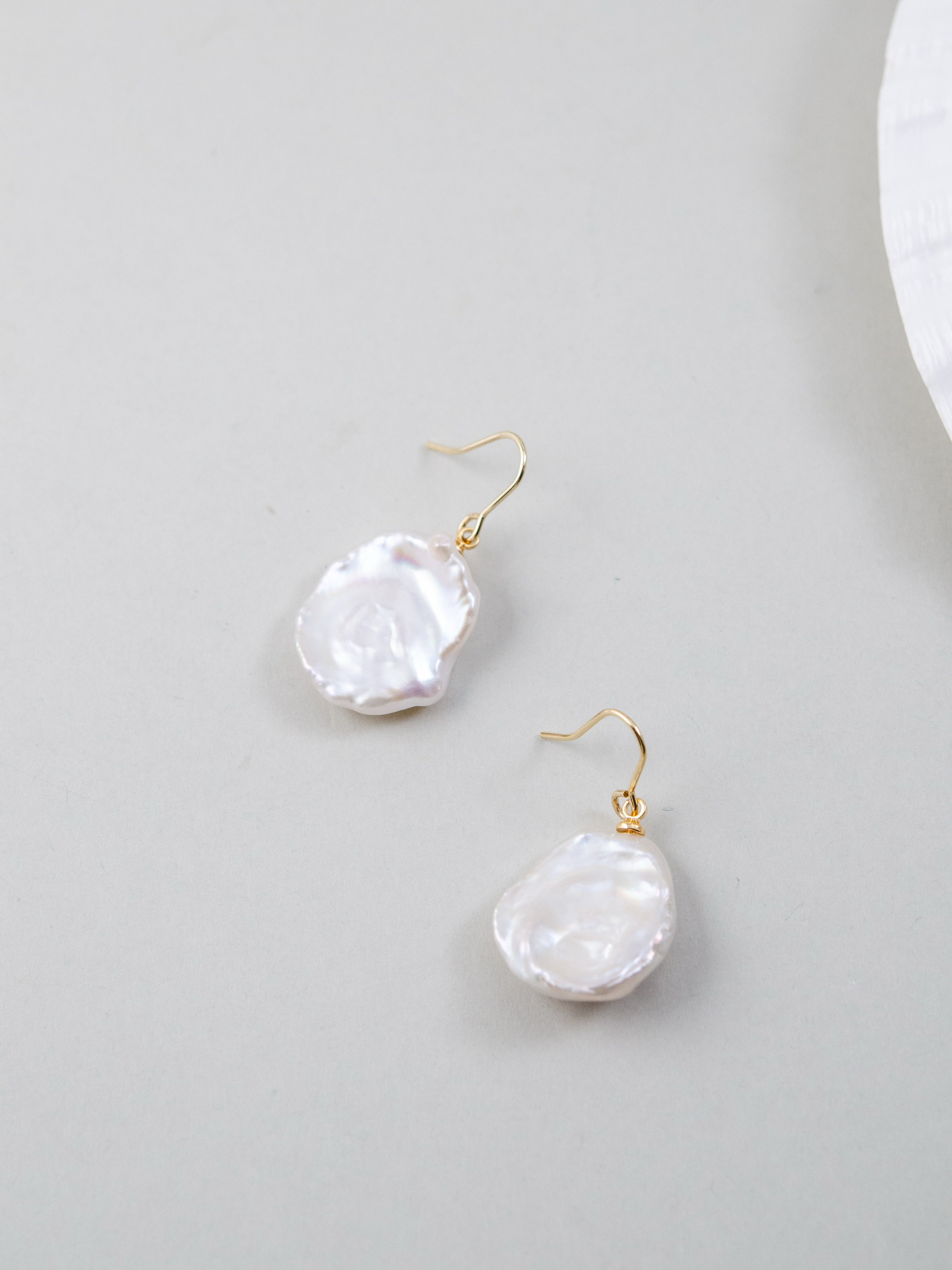 ハンドメイド アクセサリー パール ピアス ペア 個性的