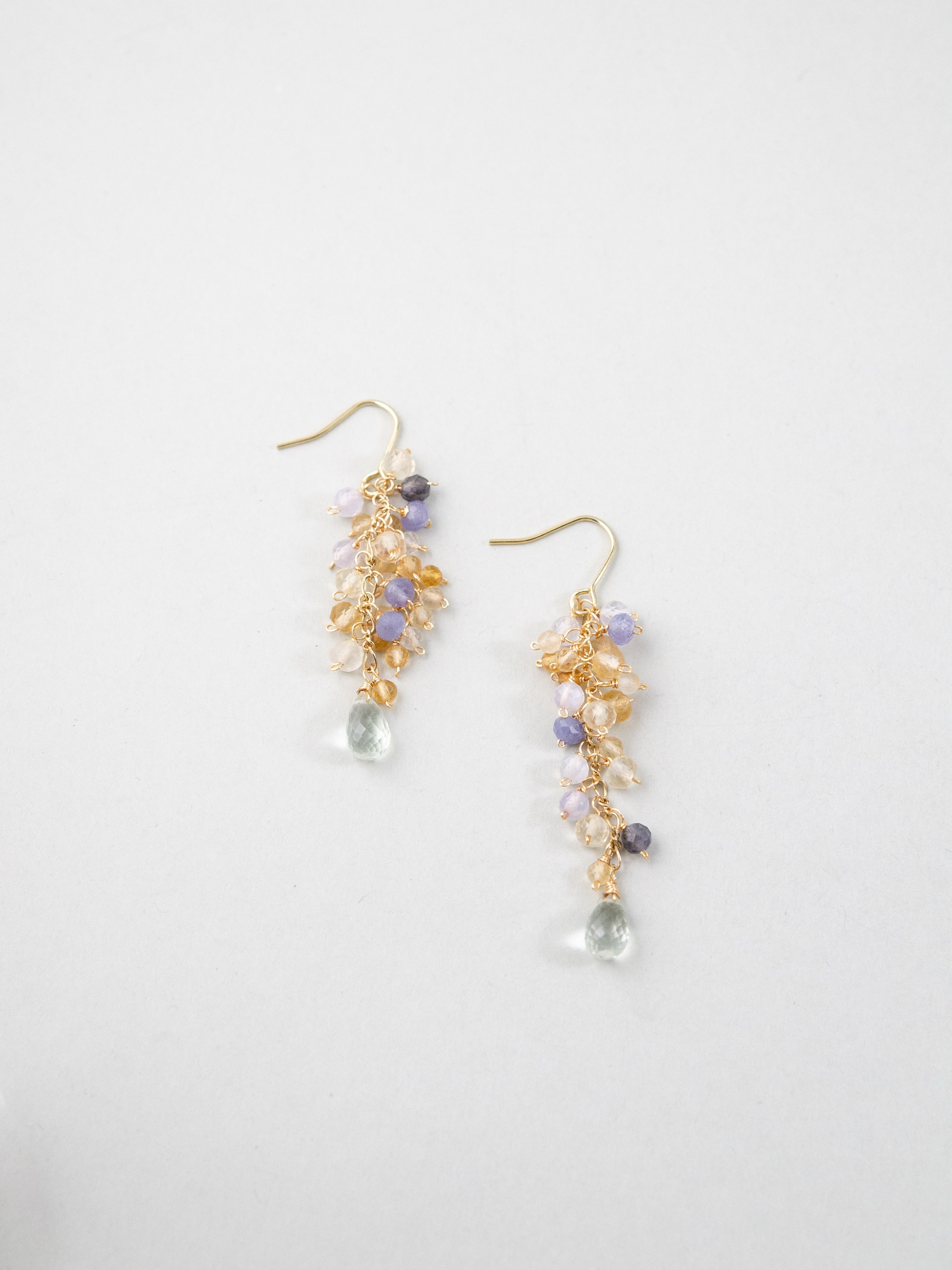 ハンドメイド ピアス デザイン 詳細 ビーズ 繊細 14kgf ゴールド