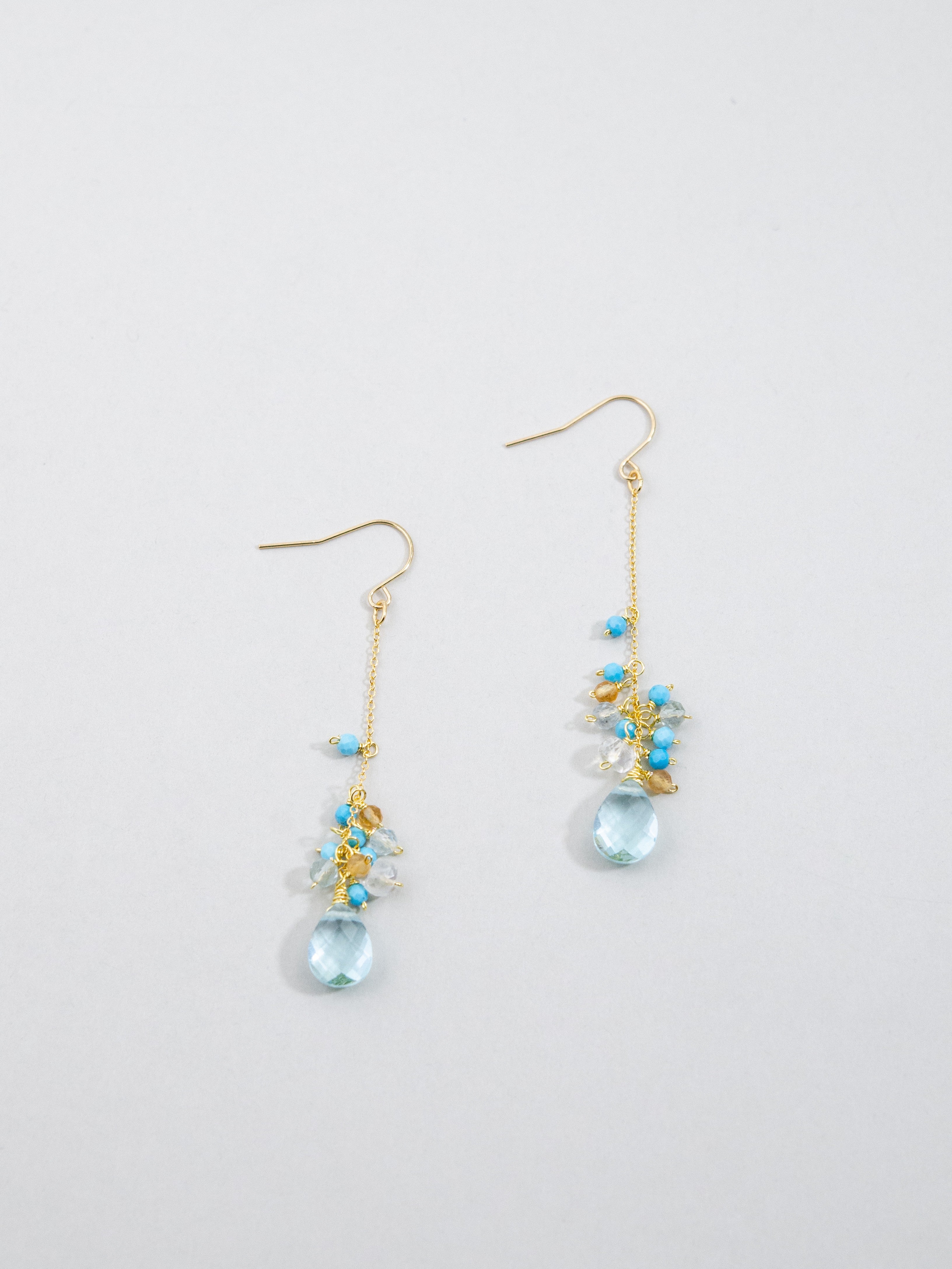 金属アレルギー対応 ピアス イヤリング変更可 ハンドメイド