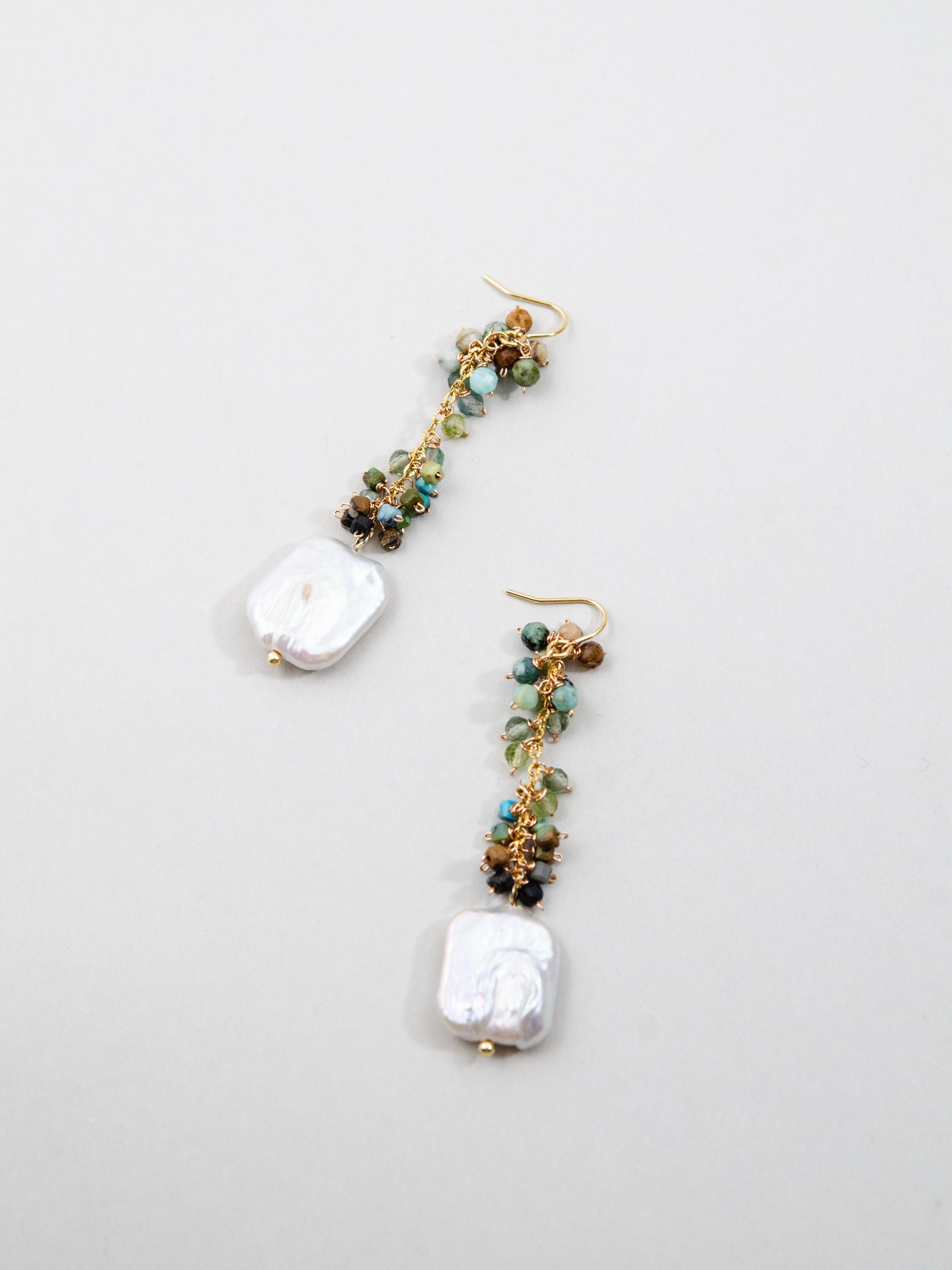 金属アレルギー対応 ピアス ターコイズ 拡大 ディテール