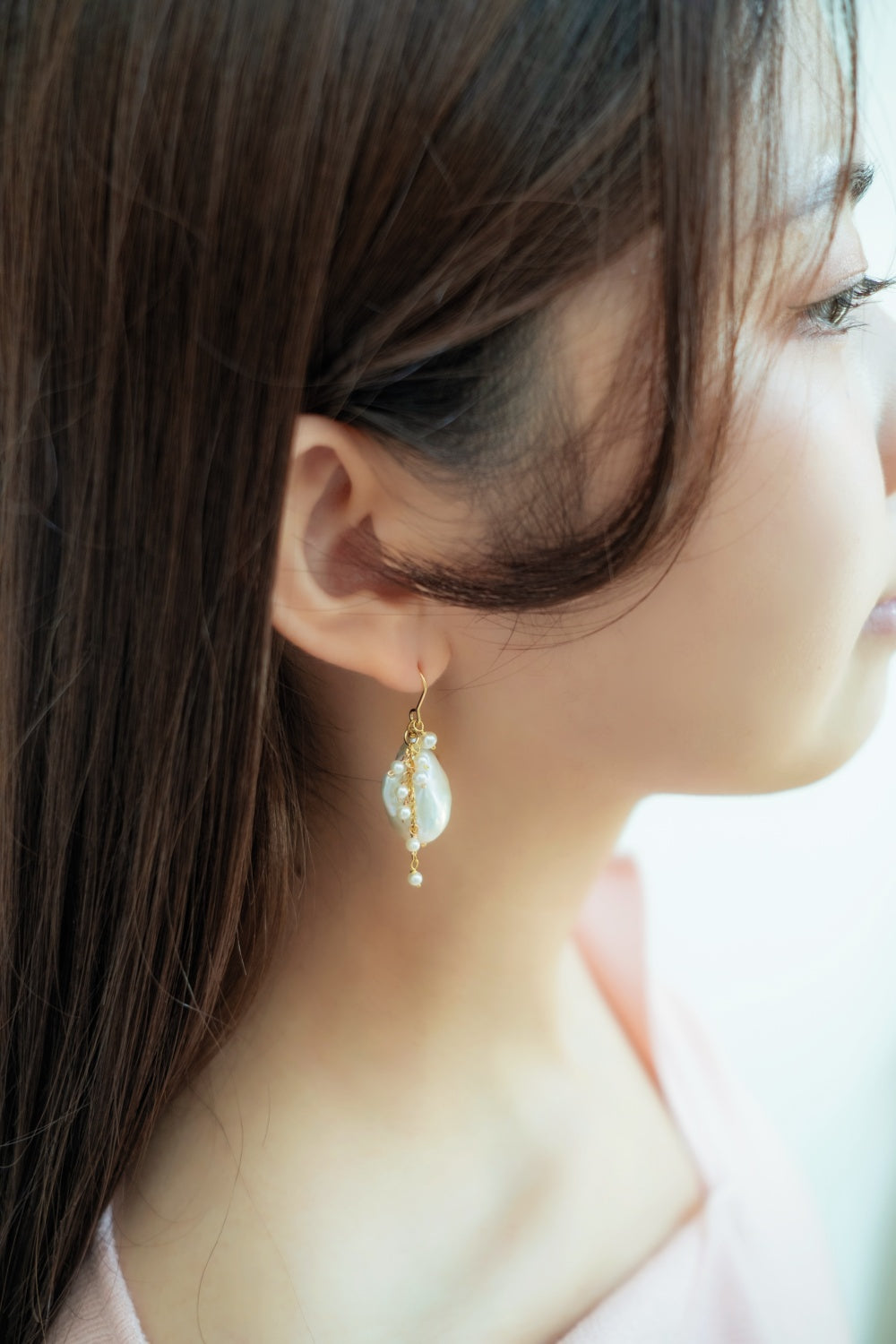 6月誕生石 ピアス プレゼント おすすめ 女性 着用イメージ