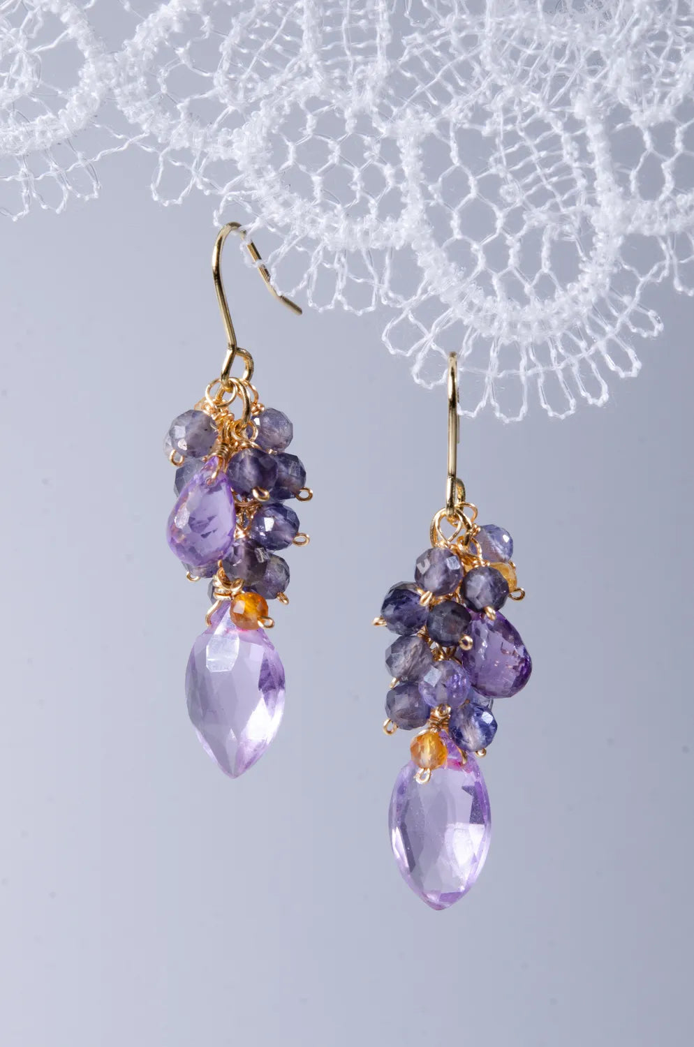 紫グラデが美しい天然石ピアス ハンドメイド