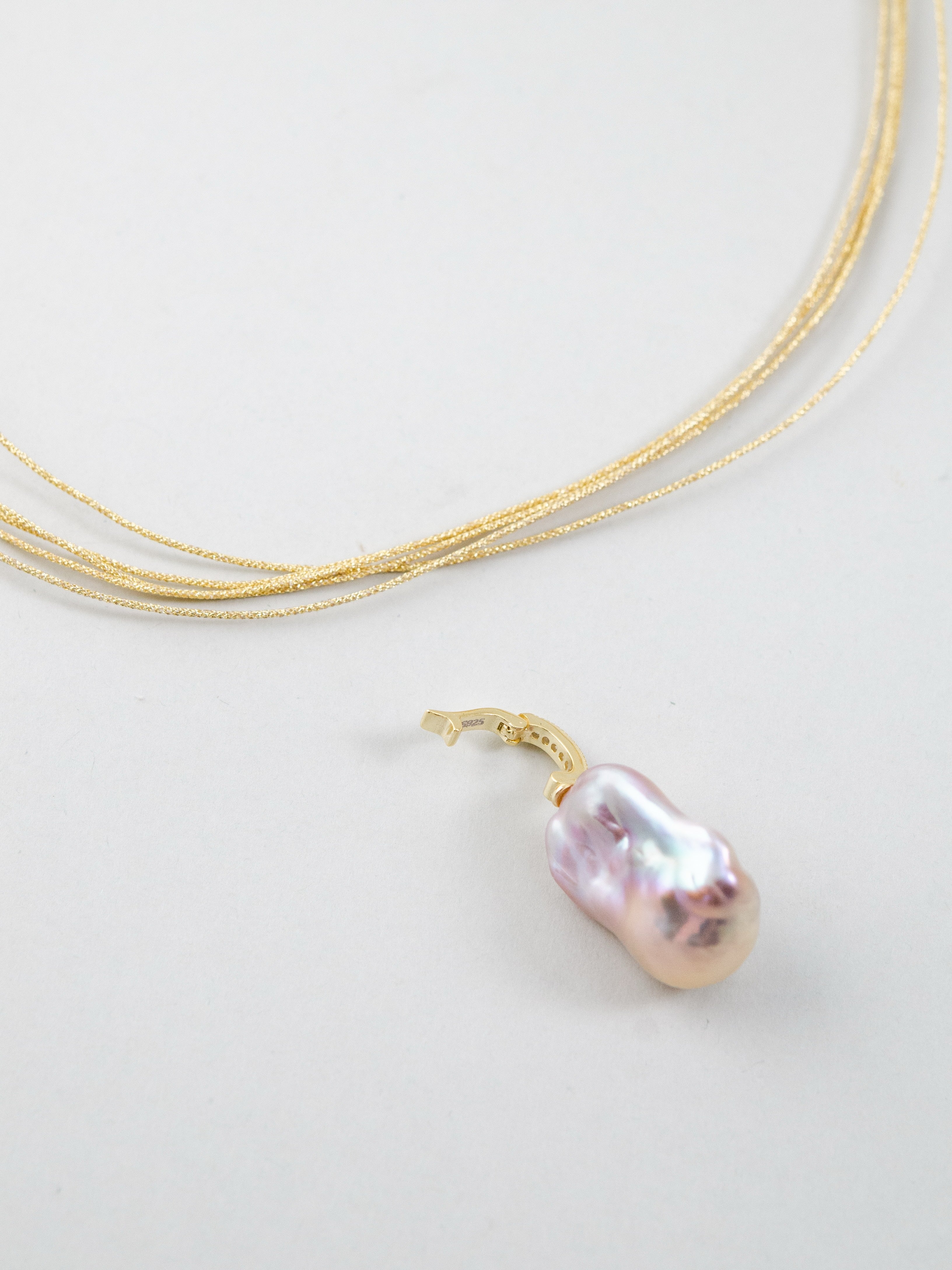 メタリックピンク パール ペンダントトップ クリッカー 開閉 金具 詳細 2way