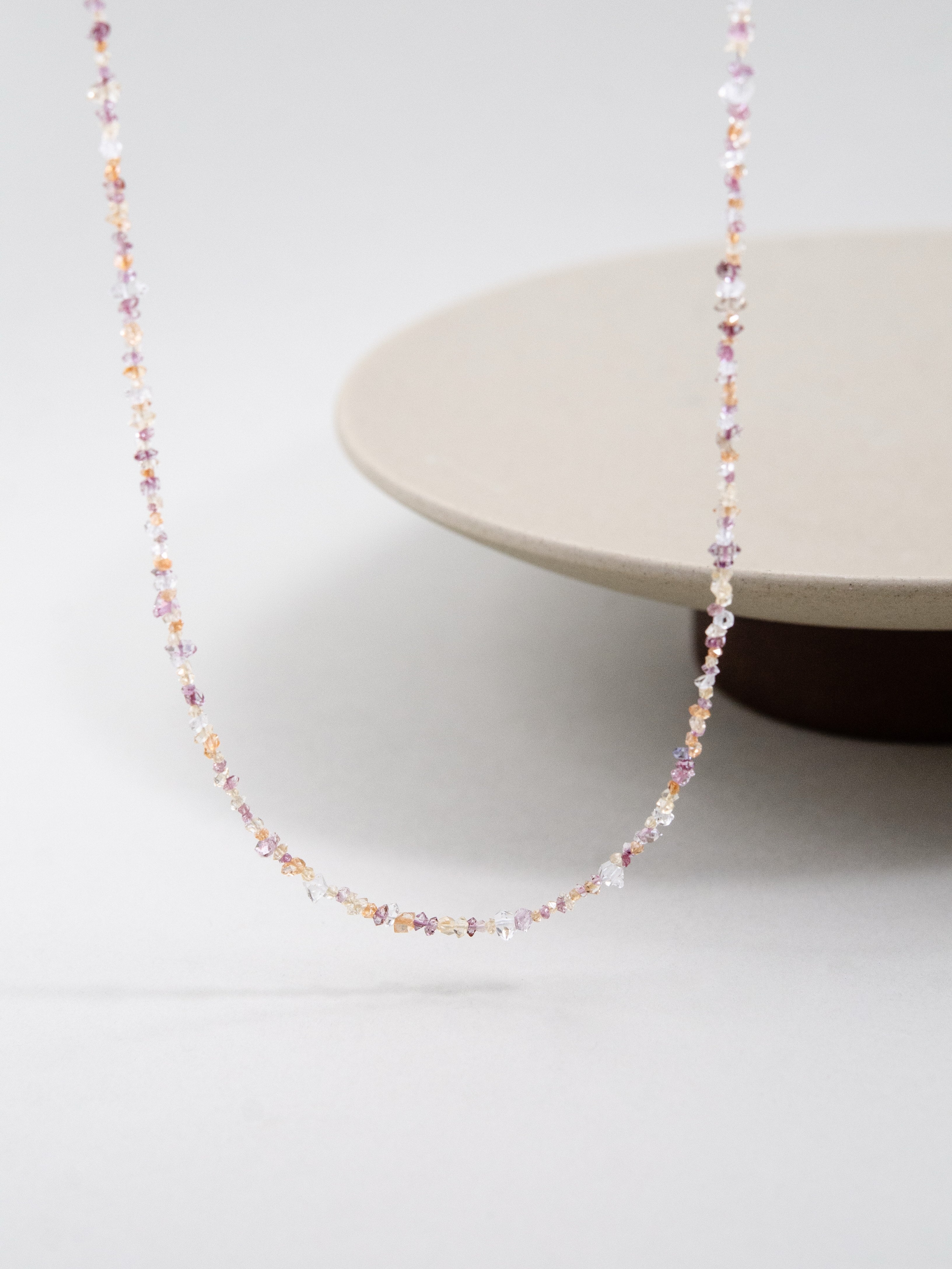 フェナカイト ネックレス 天上の透明な光 メイン画像 ダイヤモンドを凌ぐ波動と輝き