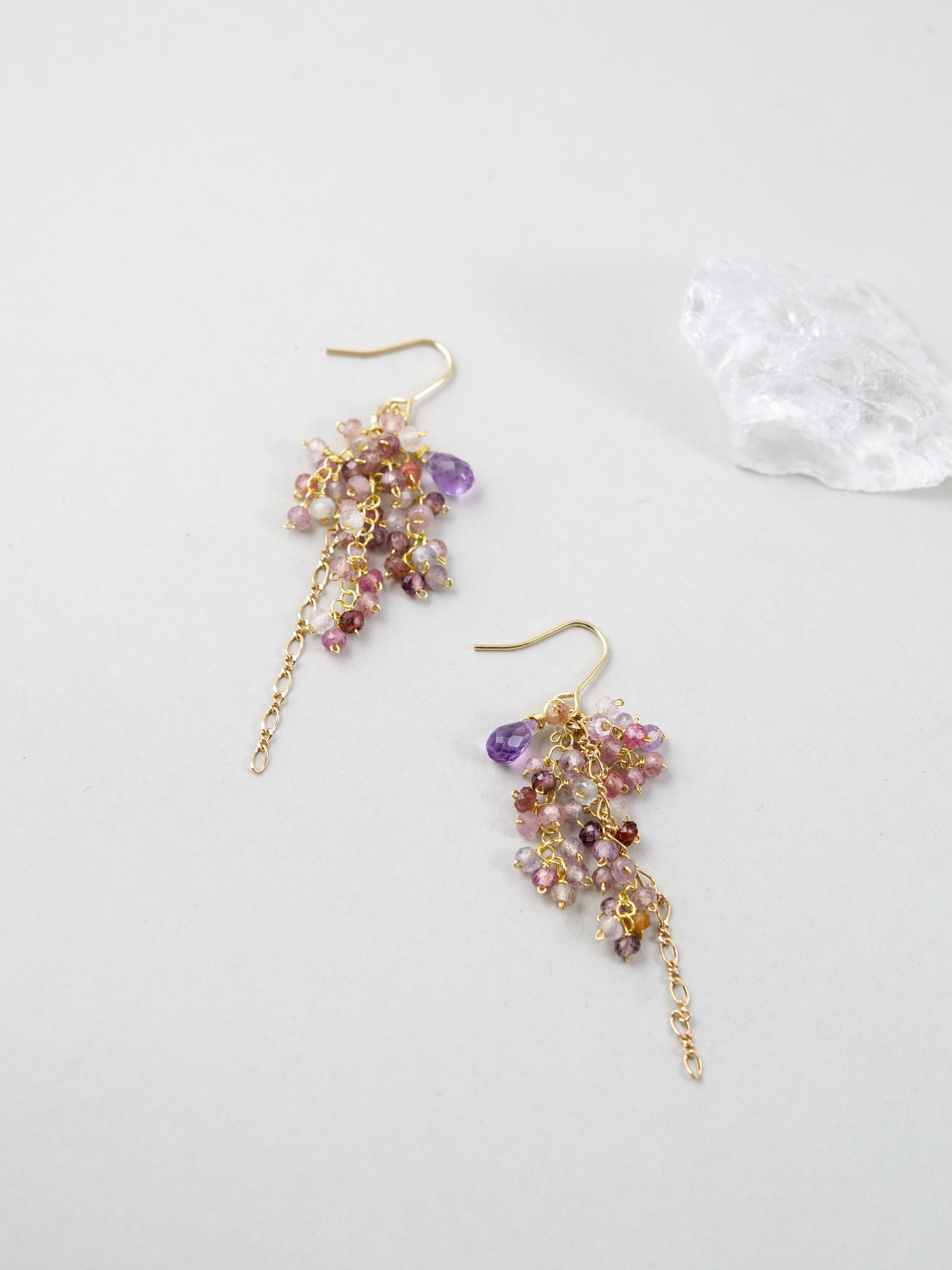 パワーストーン ピアス 置き画 水晶 クラスター 浄化 癒やし