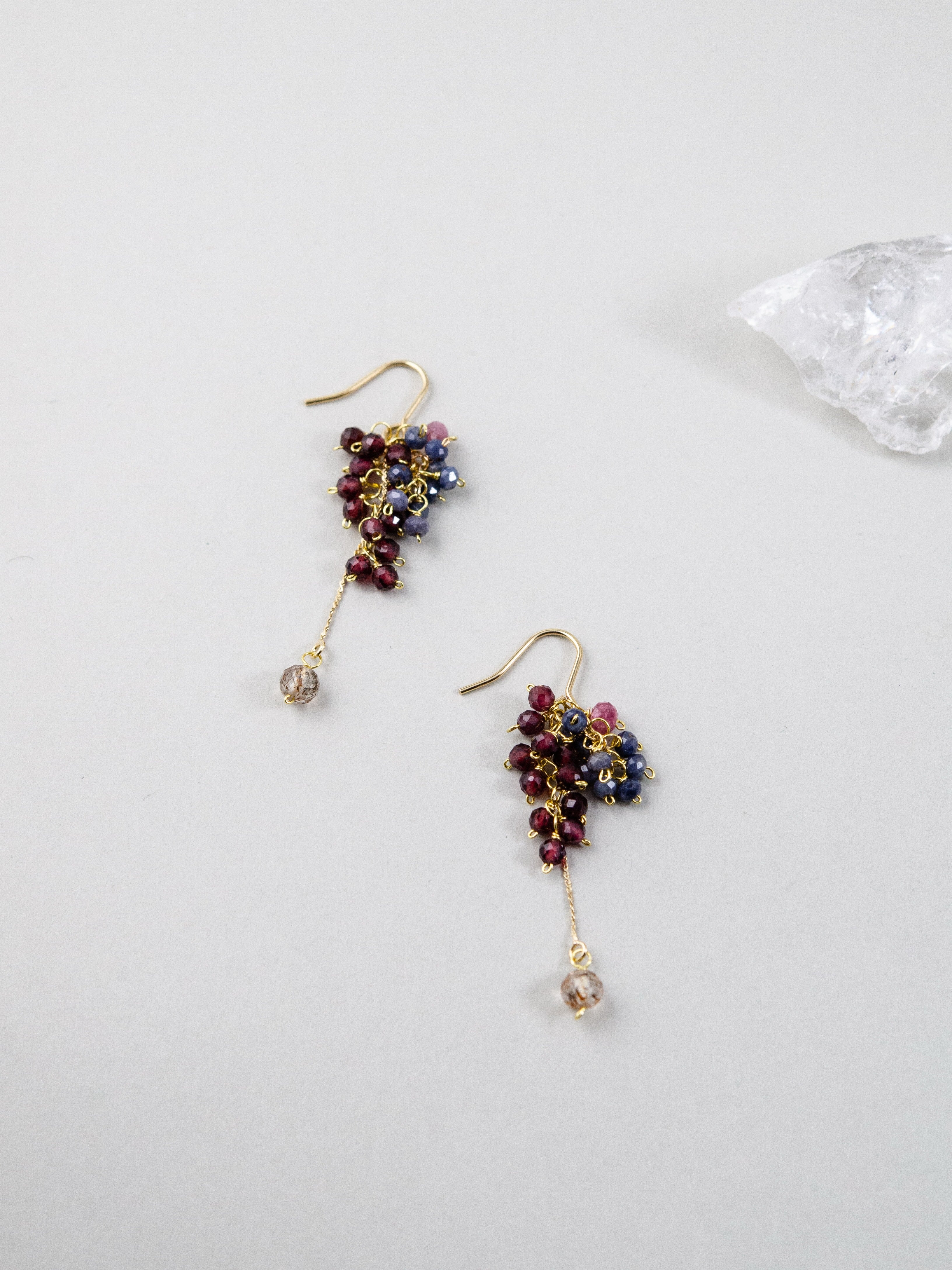 パワーストーン ピアス 置き画 水晶 ディスプレイ 浄化 おしゃれ