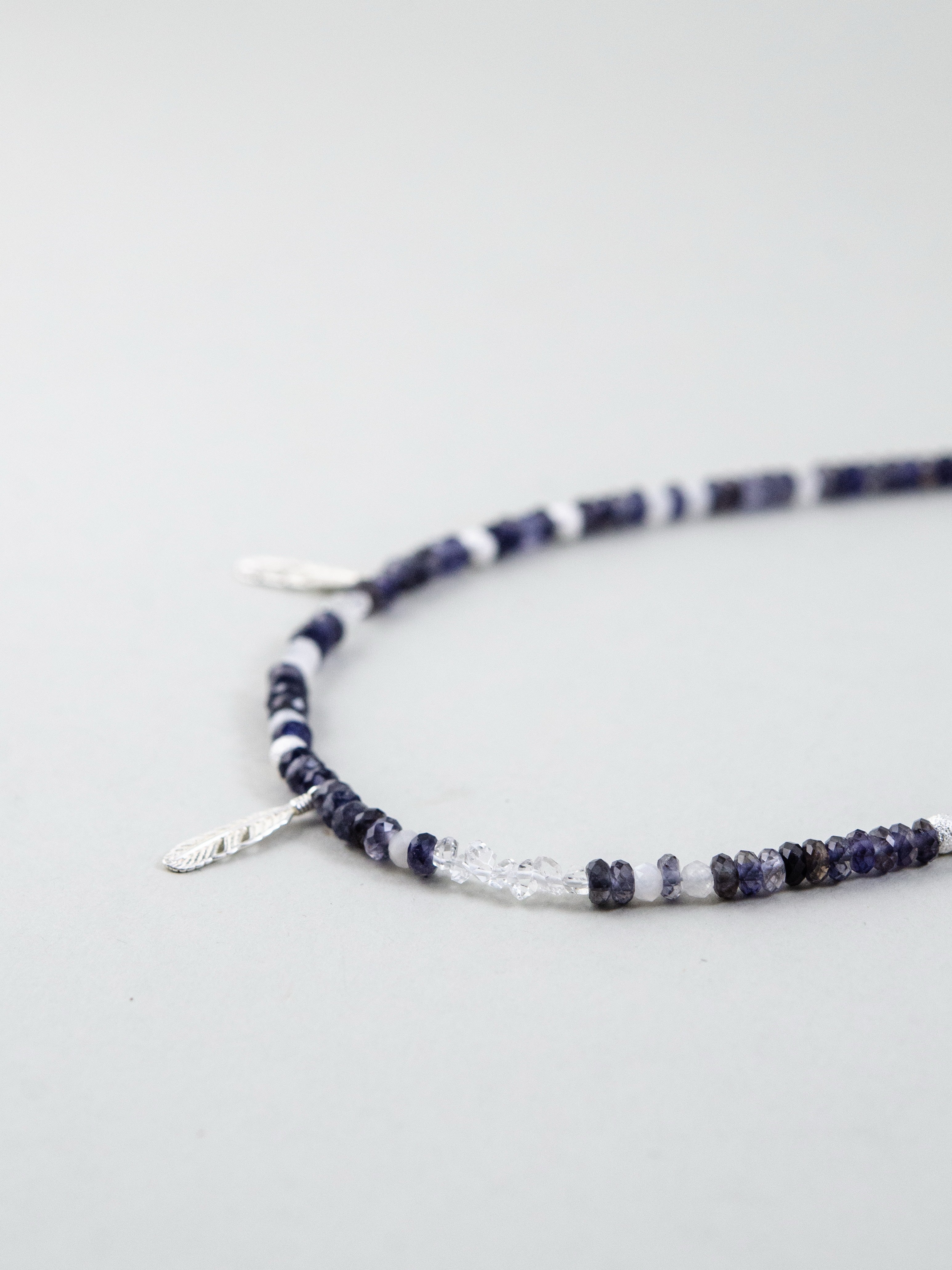 銀の羽 チャーム詳細画像 SV925素材 夜空の羅針盤のアクセント