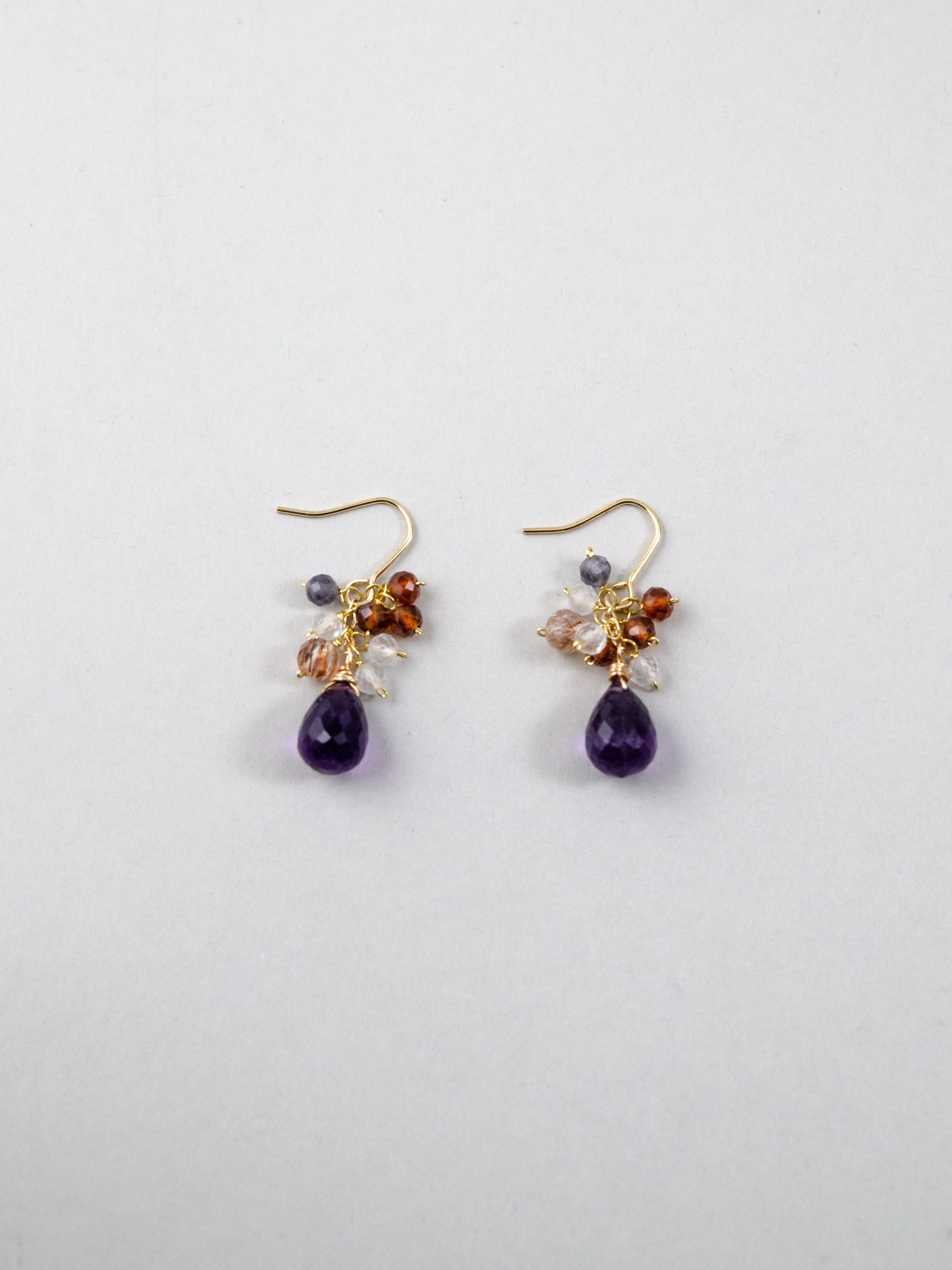 シンプル ピアス 置き画 金属アレルギー対応 素材感