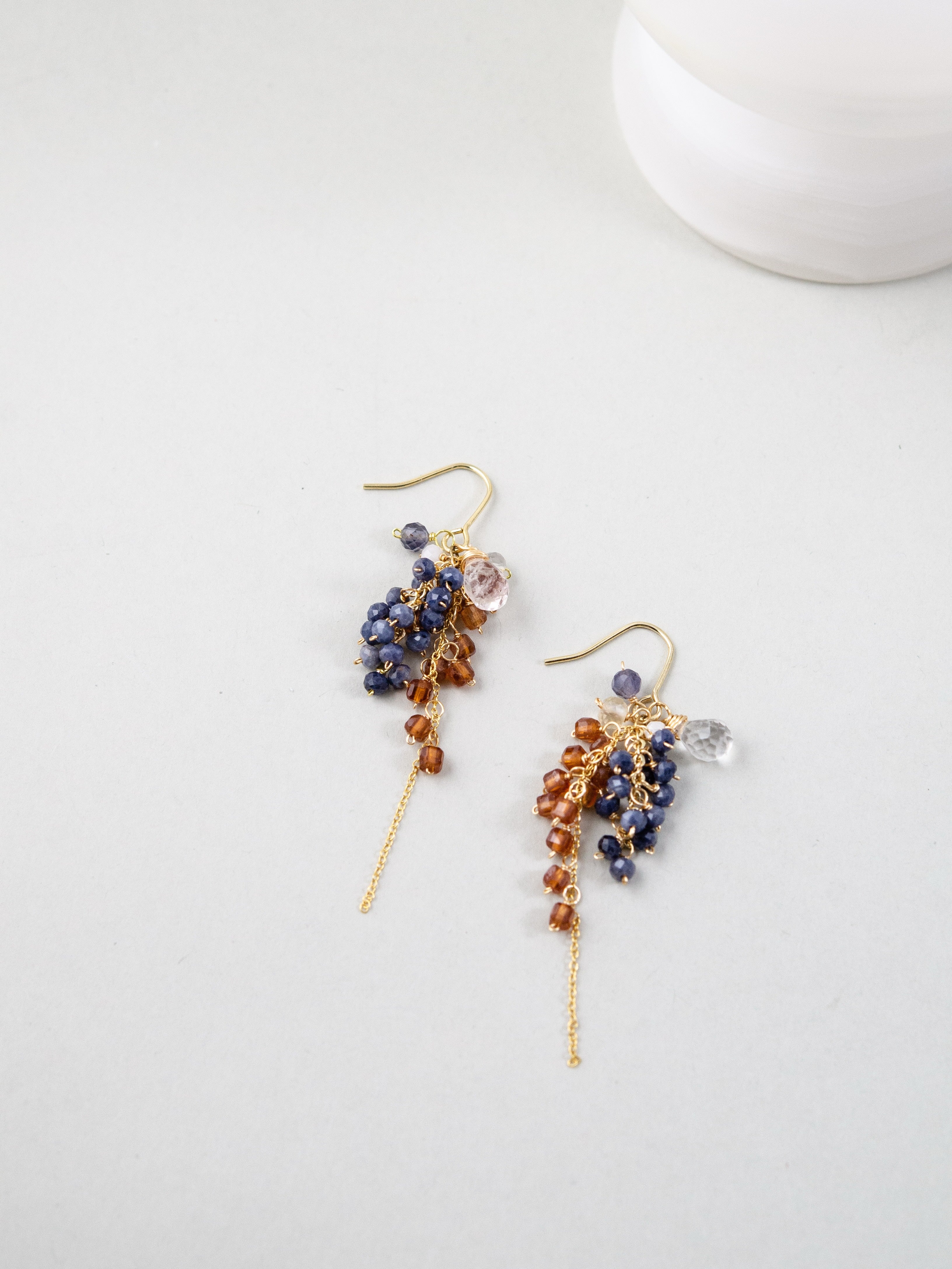 サファイア & スペサルタイトガーネット ピアス｜金属アレルギー対応
