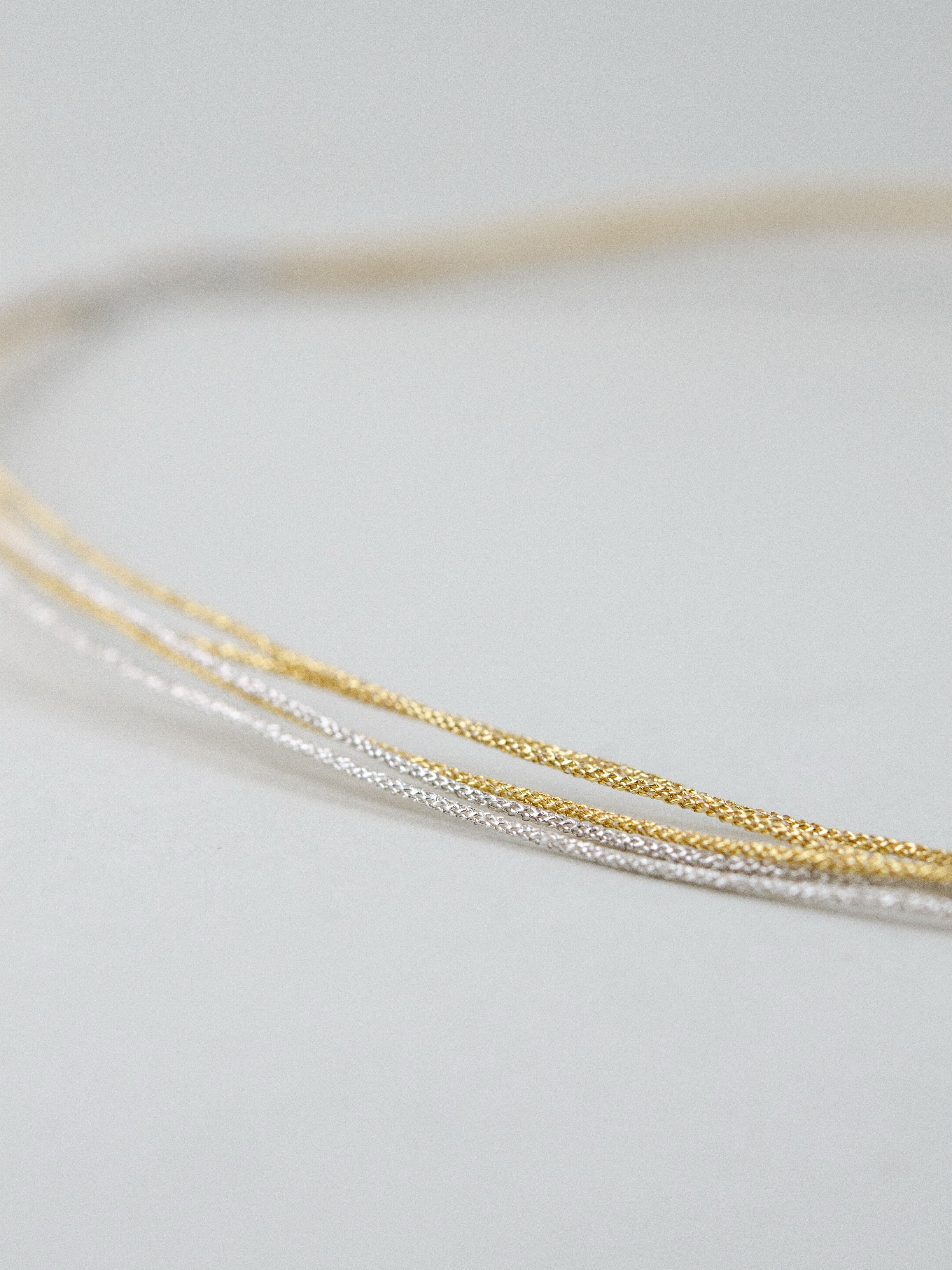 ワイヤーチェーン ネックレス 拡大 質感 多連 デザイン